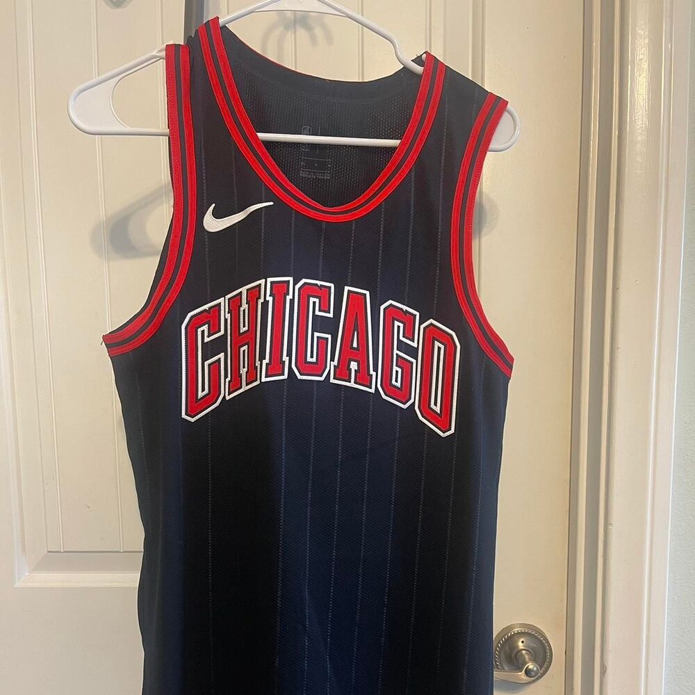 Nike Men's Black and Red Top